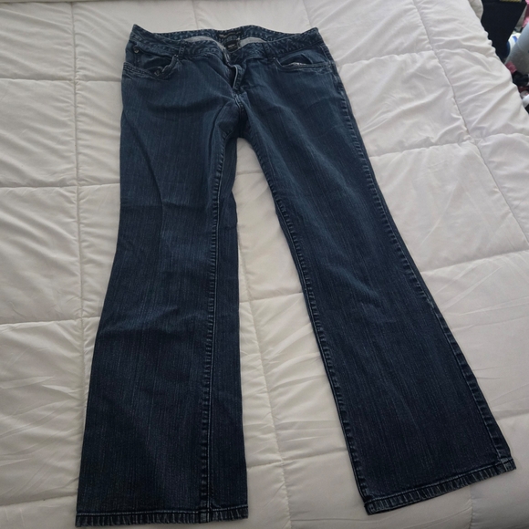 Mossimo Supply Co. Denim - 🔥 2/$9 or 3/$11  Mossimo Women's Boot Cut Blue Jeans